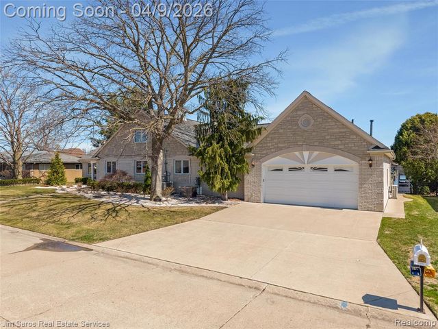 38008 Seaway Court, Harrison Twp, MI 48045
