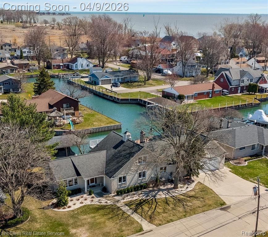38008 Seaway Court, Harrison Twp, MI 48045