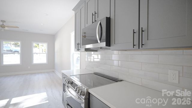 501 &503 Granby Circle, Charlotte, NC 28217