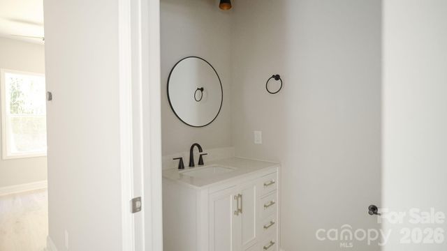 501 &503 Granby Circle, Charlotte, NC 28217