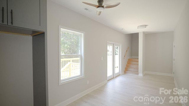 501 &503 Granby Circle, Charlotte, NC 28217