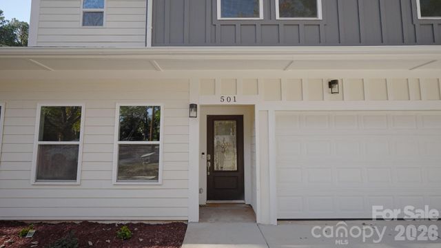 501 &503 Granby Circle, Charlotte, NC 28217