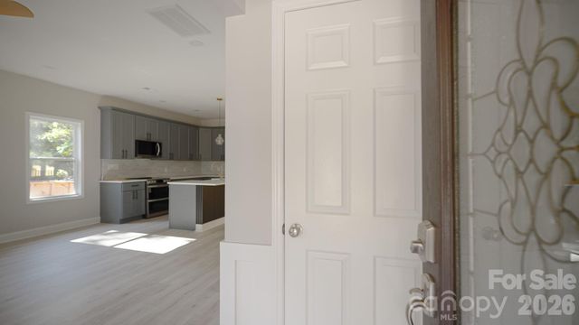 501 &503 Granby Circle, Charlotte, NC 28217