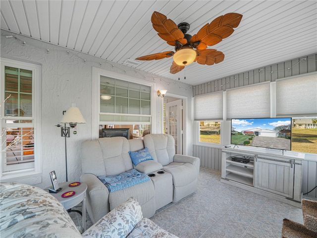 6093 SEAGULL LANE, Lakeland, FL 33809