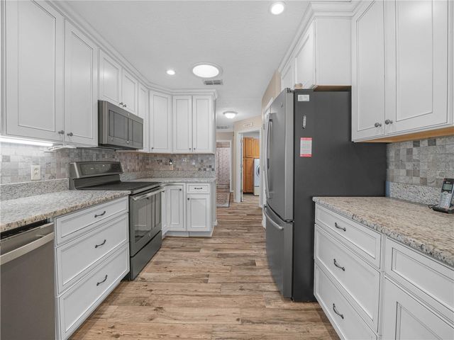 6093 SEAGULL LANE, Lakeland, FL 33809