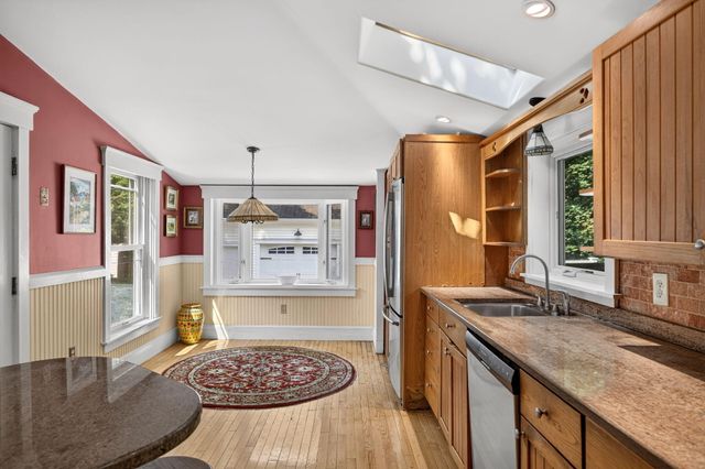 658 Main Street, Harwich, MA 02645