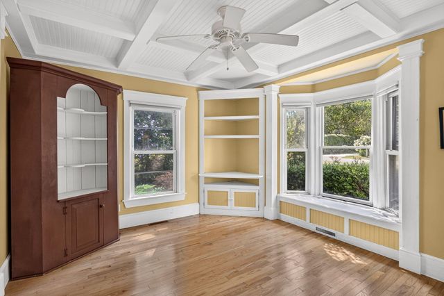658 Main Street, Harwich, MA 02645