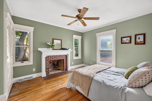658 Main Street, Harwich, MA 02645