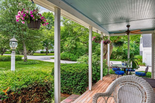 658 Main Street, Harwich, MA 02645