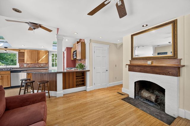658 Main Street, Harwich, MA 02645
