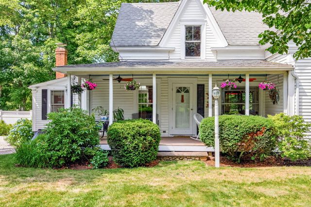 658 Main Street, Harwich, MA 02645