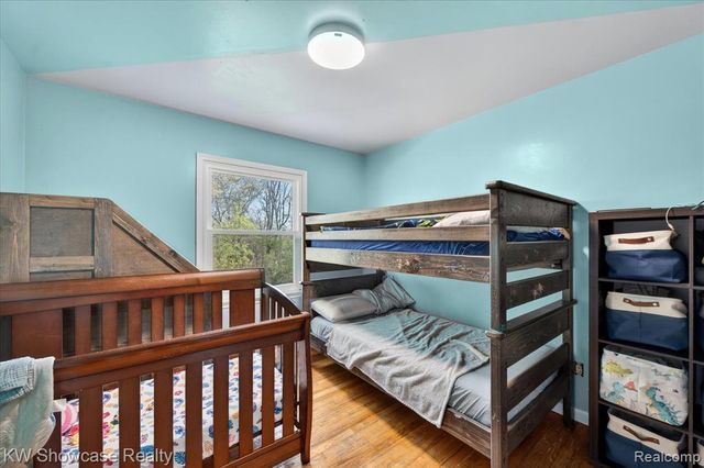3201 S. Duck Lake Road, Highland, MI 48356