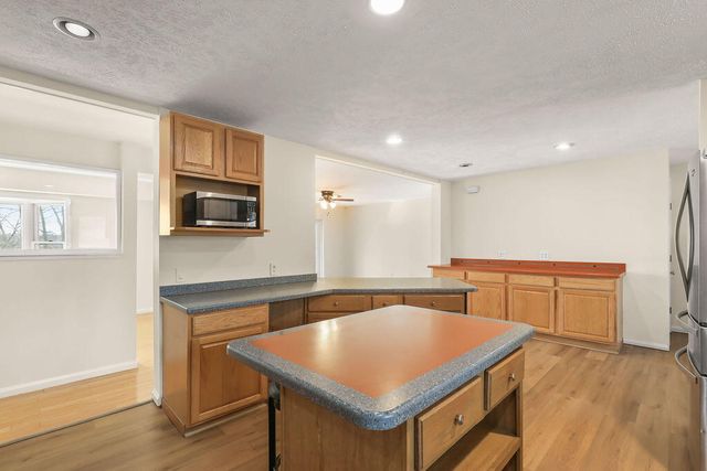 75 Edgewater Road, Mashpee, MA 02649