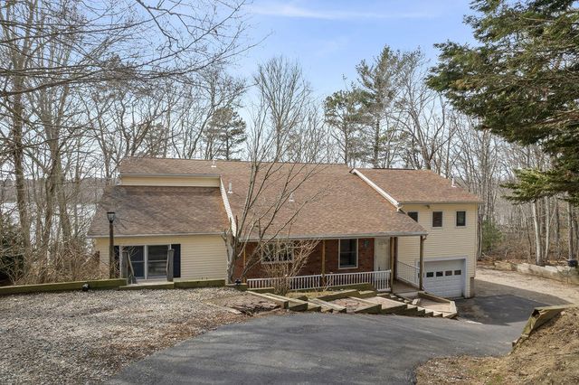 75 Edgewater Road, Mashpee, MA 02649