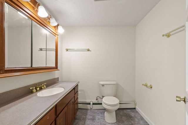 75 Edgewater Road, Mashpee, MA 02649