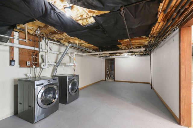 75 Edgewater Road, Mashpee, MA 02649