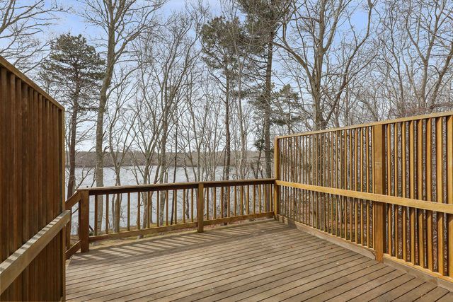 75 Edgewater Road, Mashpee, MA 02649
