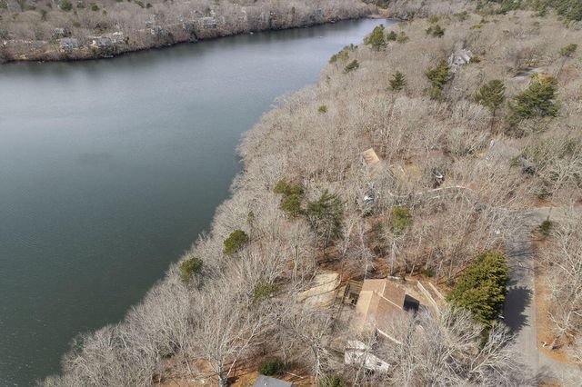 75 Edgewater Road, Mashpee, MA 02649