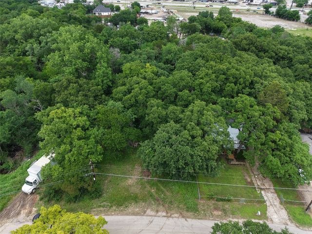 8357 Kingsfield, Dallas, TX 75217