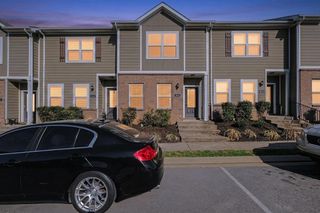 361 David Bolin Dr, La Vergne, TN 37086