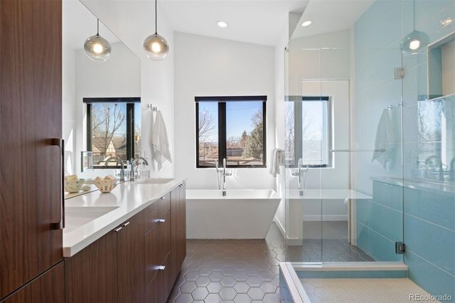 2801 Stuart Street, Denver, CO 80212