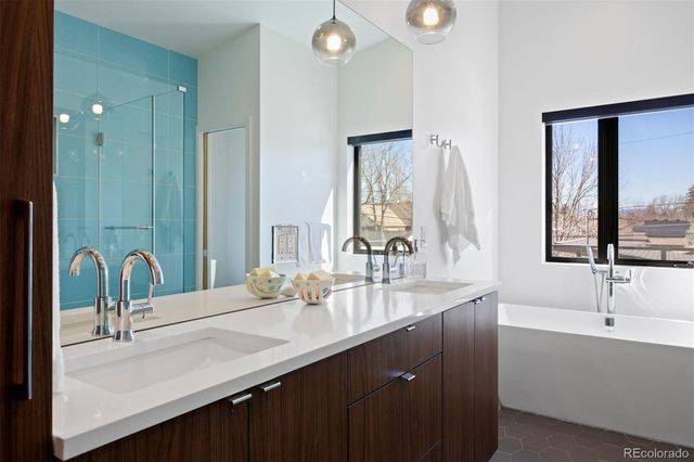 2801 Stuart Street, Denver, CO 80212