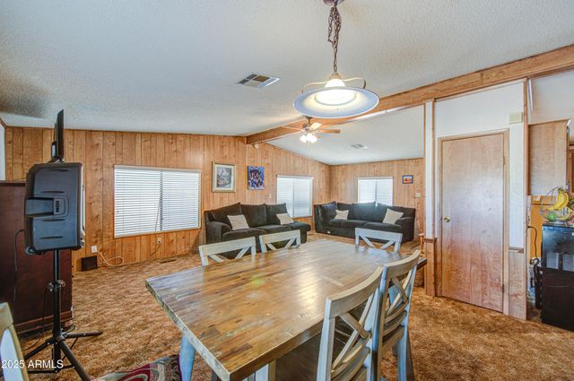 2844 E ORAIBI Drive, Phoenix, AZ 85050