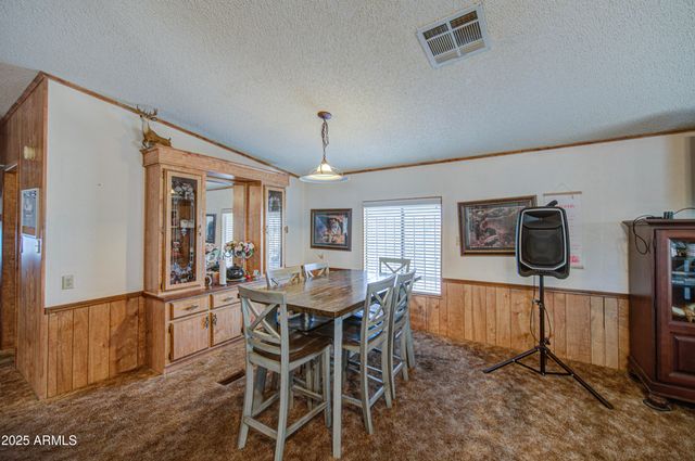 2844 E ORAIBI Drive, Phoenix, AZ 85050