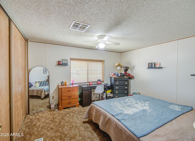 2844 E ORAIBI Drive, Phoenix, AZ 85050