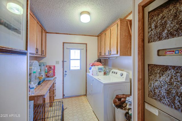 2844 E ORAIBI Drive, Phoenix, AZ 85050