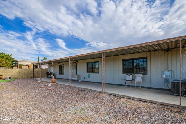 2844 E ORAIBI Drive, Phoenix, AZ 85050