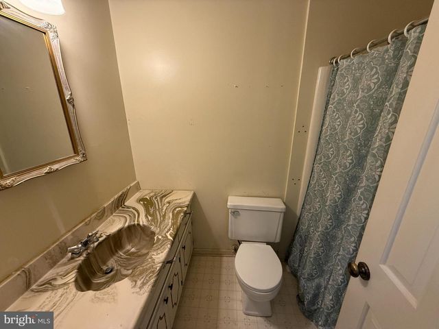 309 LAUREL AVE, Fredericksburg, VA 22408