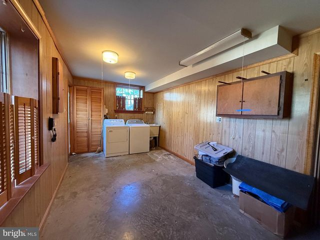 309 LAUREL AVE, Fredericksburg, VA 22408