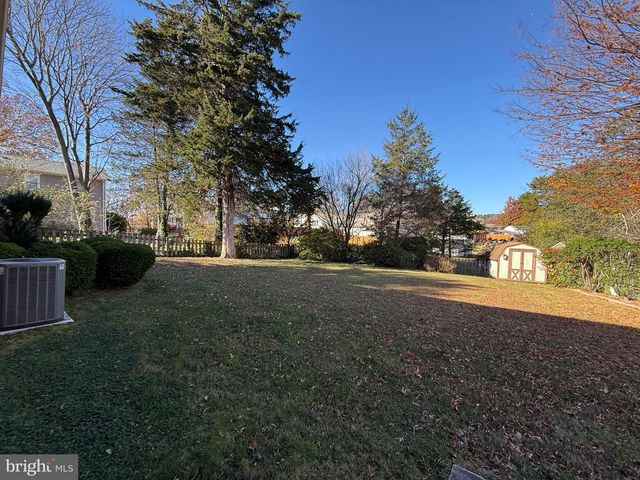 309 LAUREL AVE, Fredericksburg, VA 22408