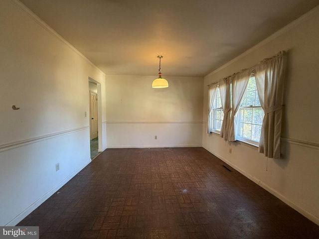 309 LAUREL AVE, Fredericksburg, VA 22408