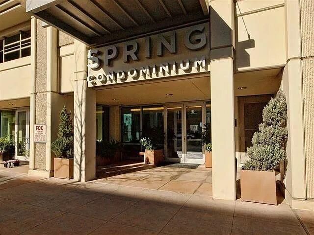 300 Bowie ST 2504, Austin, TX 78703