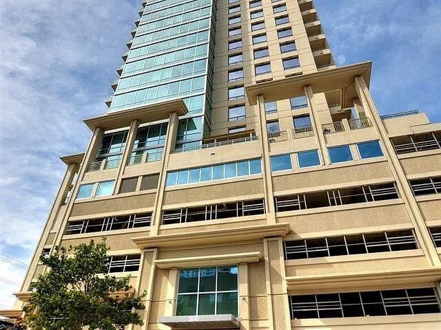 300 Bowie ST 2504, Austin, TX 78703