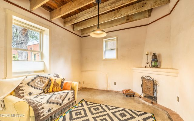 612 S Convent Avenue, Tucson, AZ 85701