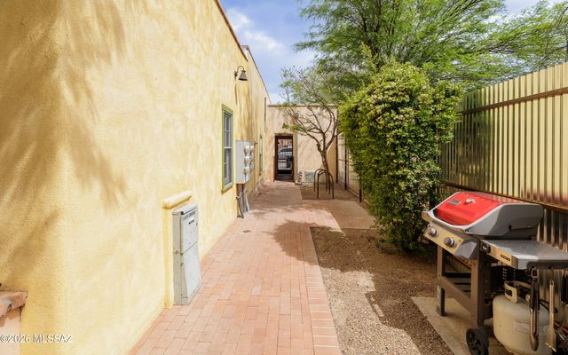 612 S Convent Avenue, Tucson, AZ 85701