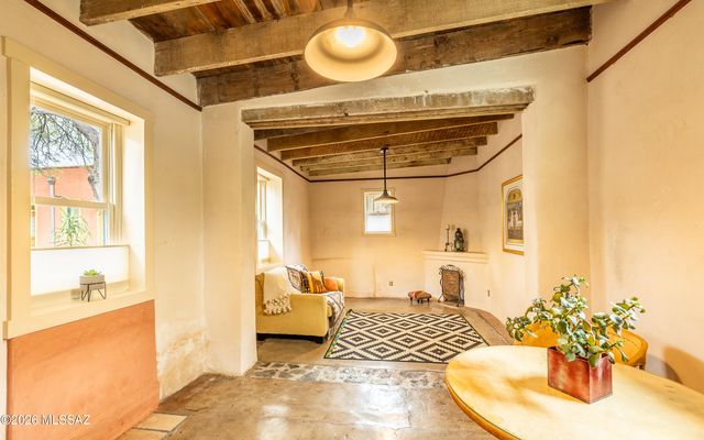 612 S Convent Avenue, Tucson, AZ 85701