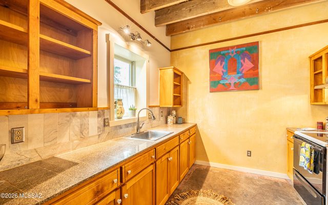 612 S Convent Avenue, Tucson, AZ 85701