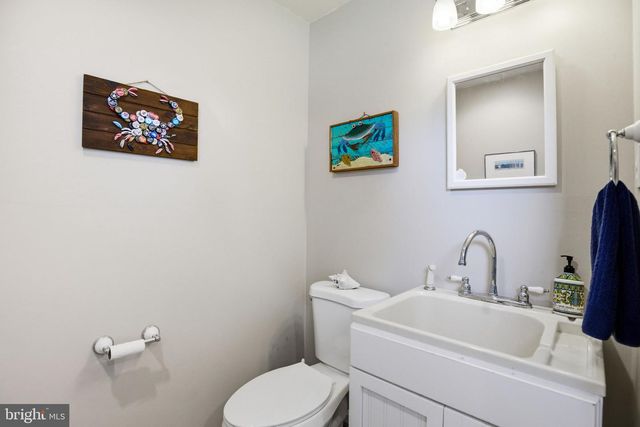 20535 GOLDEN THOMPSON RD, Avenue, MD 20609