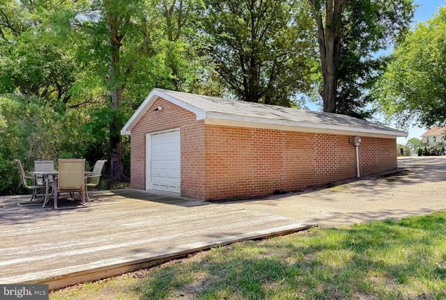 20535 GOLDEN THOMPSON RD, Avenue, MD 20609
