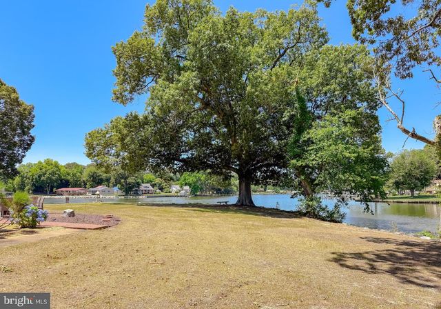 20535 GOLDEN THOMPSON RD, Avenue, MD 20609