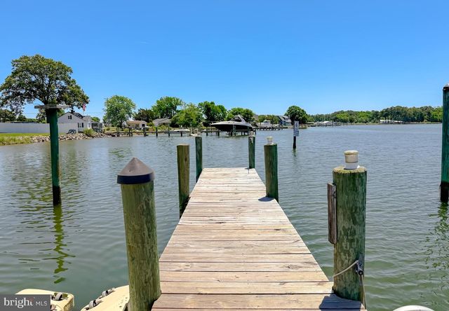 20535 GOLDEN THOMPSON RD, Avenue, MD 20609