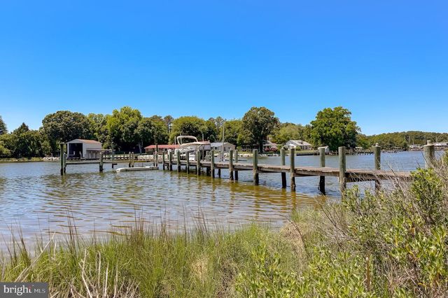 20535 GOLDEN THOMPSON RD, Avenue, MD 20609
