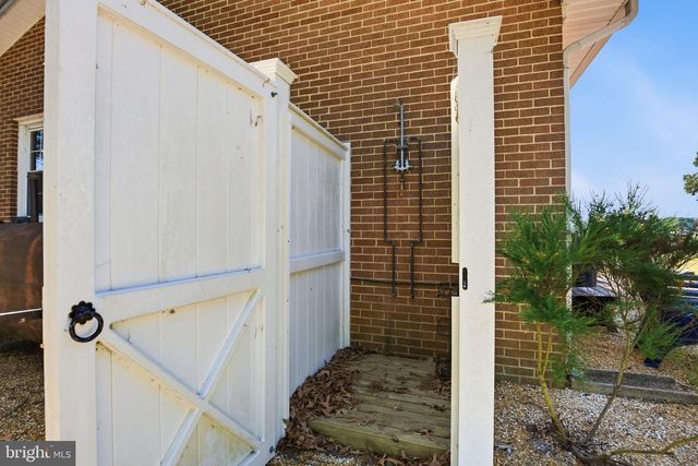 20535 GOLDEN THOMPSON RD, Avenue, MD 20609