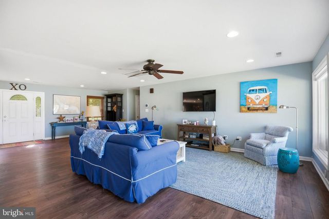 20535 GOLDEN THOMPSON RD, Avenue, MD 20609