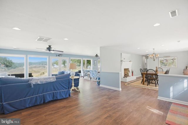 20535 GOLDEN THOMPSON RD, Avenue, MD 20609