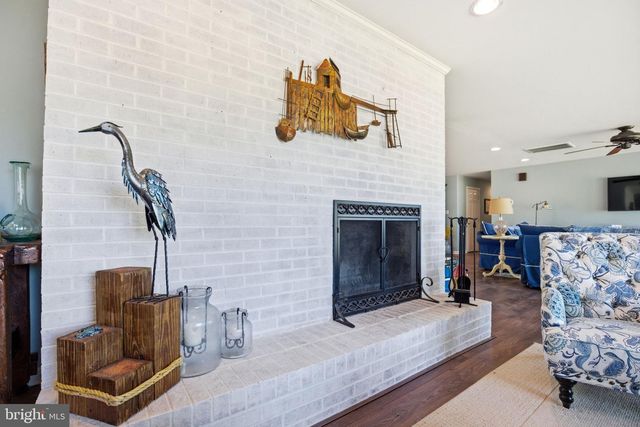 20535 GOLDEN THOMPSON RD, Avenue, MD 20609